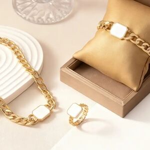 Chic Gold and White Necklace Set